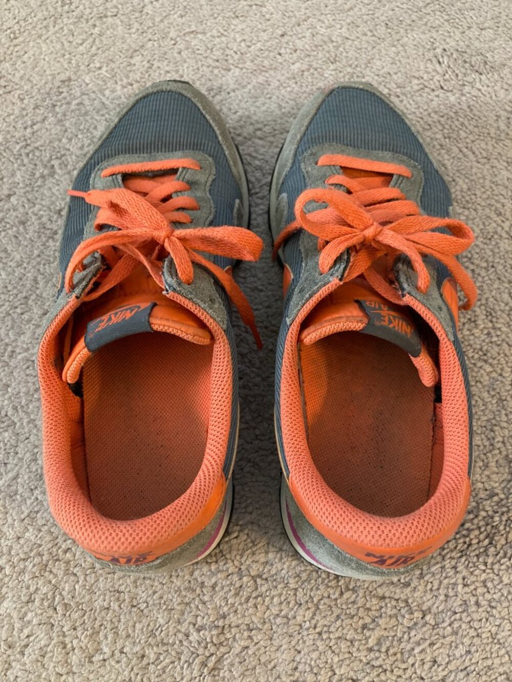 Nike AIR Pegasus 407477-302 women's size 9.5 suede low top sneakers orange gray - Picture 3 of 7